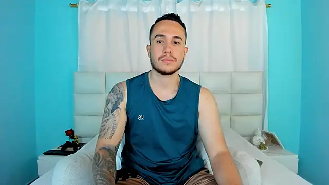 juan  jimenez online show from October 8, 2025, 7:22 pm