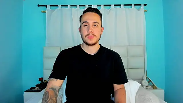 juan  jimenez online show from November 26, 2025, 10:11 pm