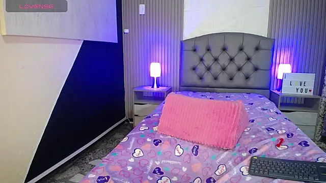 cheryl hs online show from March 22, 2025, 7:04 am