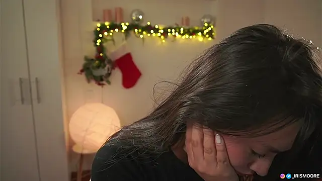 raphttalia  online show from December 30, 2024, 11:06 pm