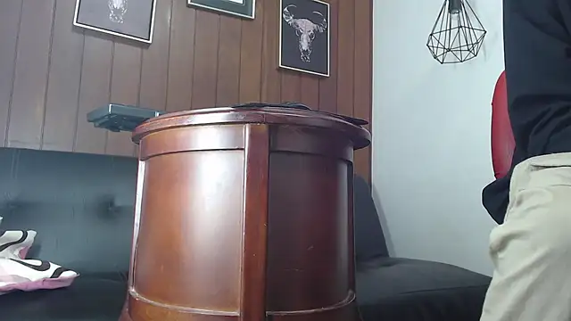 GaboReyes online show from February 6, 2025, 3:59 am