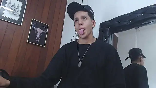 GaboReyes online show from March 19, 2025, 9:49 am