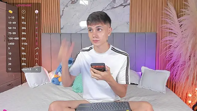 DustinLevine online show from April 2, 2026, 12:14 pm