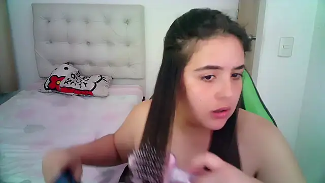 Snapshot of _alicia_z chatting on December 26, 2024, 10:09 pm alicia z online show from December 26, 2024, 10:09 pm