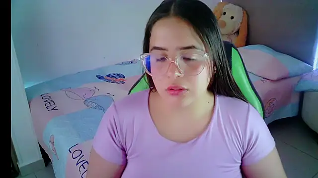 Snapshot of _alicia_z chatting on January 19, 2025, 8:19 pm alicia z online show from January 19, 2025, 8:19 pm