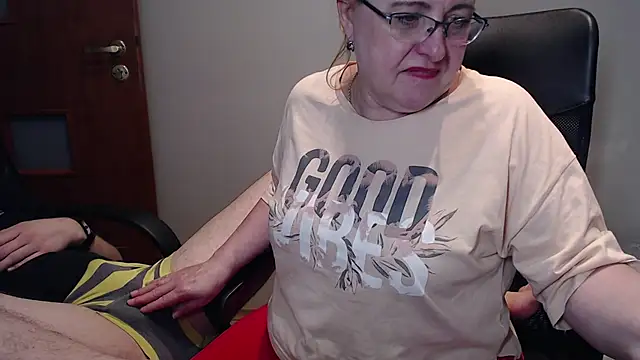 JoannaAndNeighbour online show from January 23, 2025, 8:13 pm