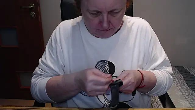 JoannaAndNeighbour online show from February 15, 2025, 12:22 pm