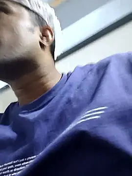 naughtyyboyfriend online show from January 18, 2026, 2:54 pm