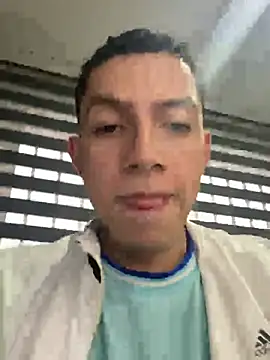 davinalhot online show from April 11, 2026, 6:45 pm