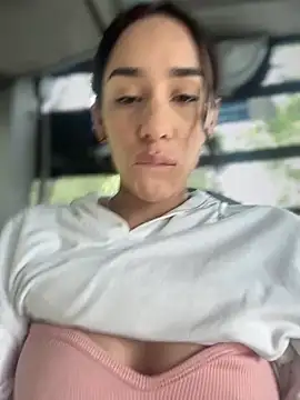   IRIS   online show from January 4, 2025, 6:09 pm