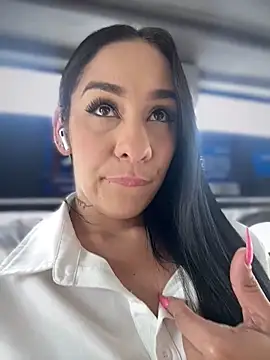   IRIS   online show from March 3, 2026, 6:14 pm