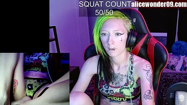 alicewonder09 online show from November 9, 2025, 5:06 am