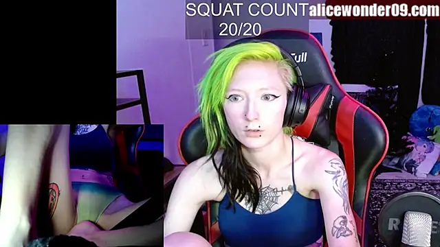 alicewonder09 online show from November 14, 2025, 5:28 am