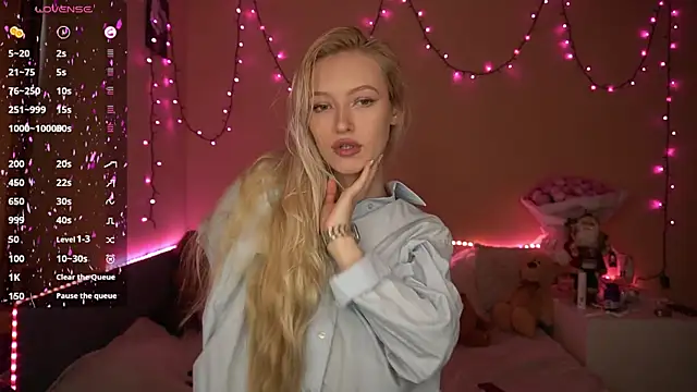 AmandaFiree online show from January 9, 2026, 7:55 am