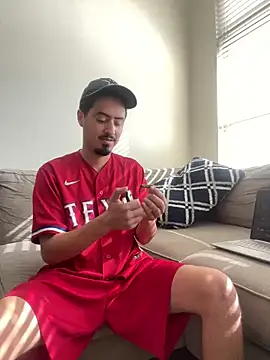 Bbyboyivan online show from January 3, 2025, 7:18 pm