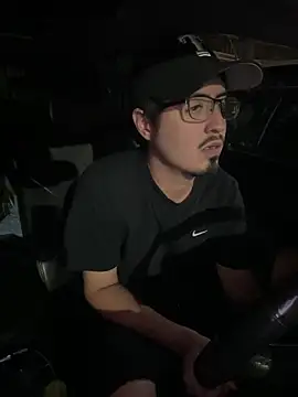 Bbyboyivan online show from April 19, 2026, 4:23 am