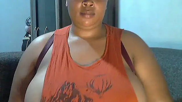 Sexy-queen99xx online show from February 26, 2026, 7:35 pm