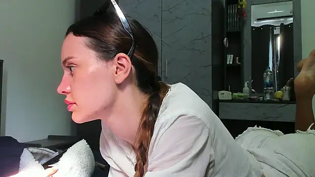 Lex Love online show from February 1, 2025, 8:18 am