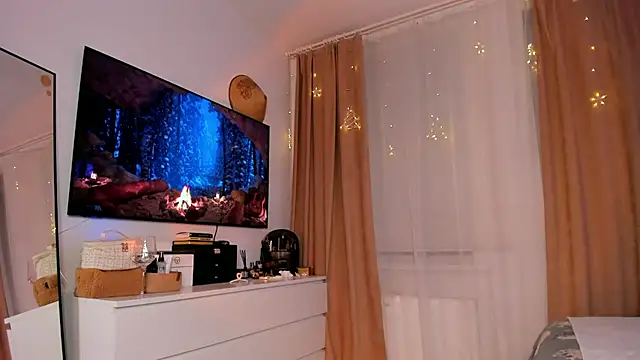 Lex Love online show from December 1, 2025, 6:46 pm