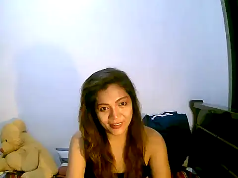 Snapshot of sweetvirginia01 chatting on September 14, 2025, 7:13 pm sweetvirginia01 online show from September 14, 2025, 7:13 pm