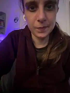 LadyChantale online show from February 18, 2026, 10:22 am