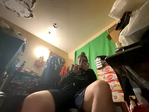 Snapshot of Snowbunnycake_131 chatting on February 11, 2026, 10:53 am Snowbunnycake 131 online show from February 11, 2026, 10:53 am