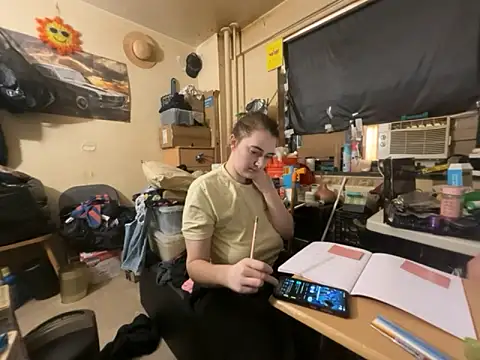 Snowbunnycake 131 online show from March 18, 2026, 3:04 pm