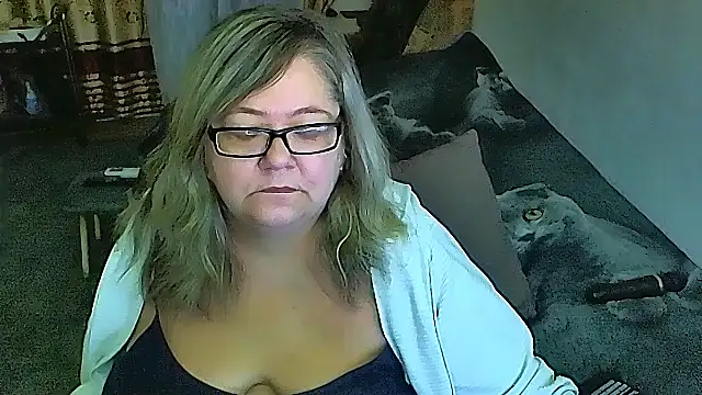 sex2 online show from November 18, 2025, 12:27 am