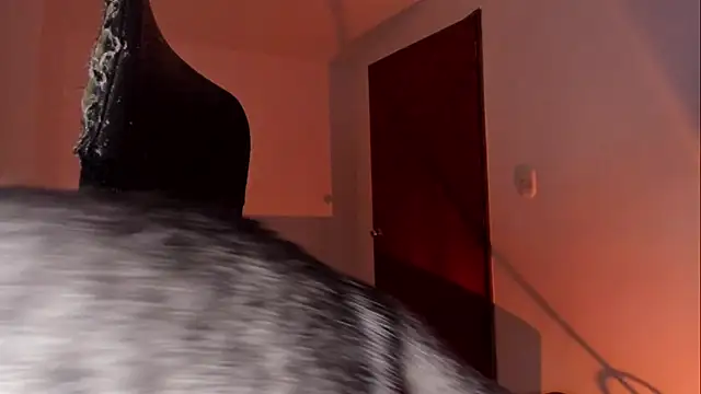 Giordano Russo online show from November 25, 2025, 10:43 pm