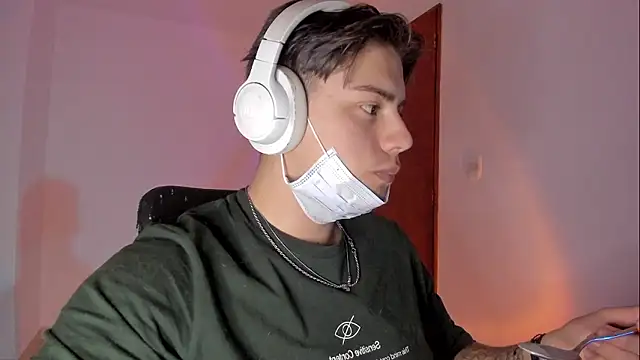 Giordano Russo online show from January 8, 2026, 7:27 pm