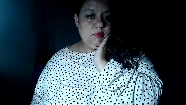 Snapshot of Lauren_baby chatting on February 11, 2025, 2:14 am Lauren baby online show from February 11, 2025, 2:14 am