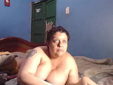 Snapshot of Lauren_baby chatting on June 3, 2026, 9:20 pm Lauren baby online show from June 3, 2026, 9:20 pm