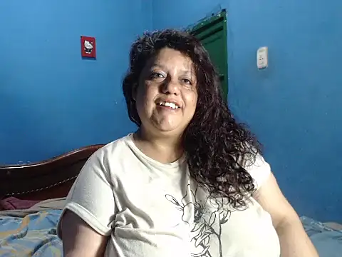 Snapshot of Lauren_baby chatting on June 7, 2026, 5:27 pm Lauren baby online show from June 7, 2026, 5:27 pm