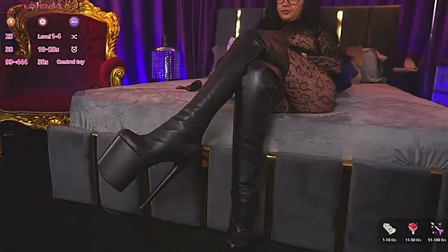 EmpressDesires online show from February 21, 2026, 3:18 am