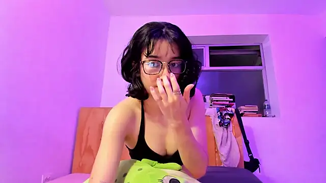  Lunnaa  online show from January 13, 2025, 3:01 am