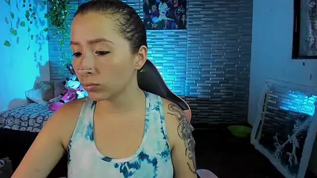 Ginger Sweetty online show from September 24, 2025, 10:57 pm