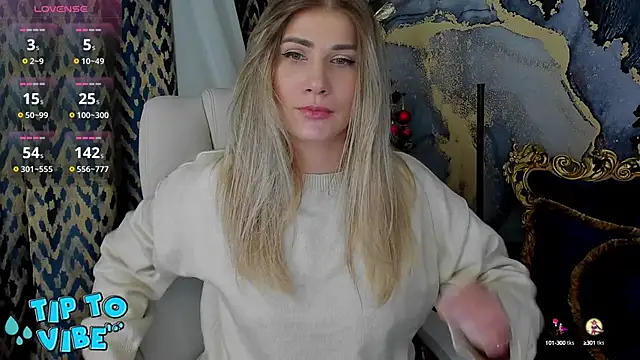 CassandraGood online show from January 17, 2025, 11:51 pm