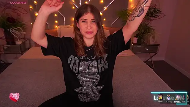 CassandraGood online show from February 12, 2026, 7:47 am