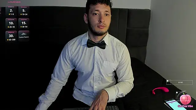 alejandro  2 online show from October 18, 2025, 3:24 pm