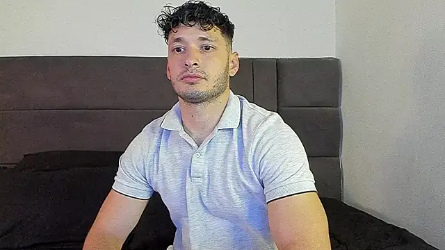 alejandro  2 online show from January 15, 2026, 6:11 pm