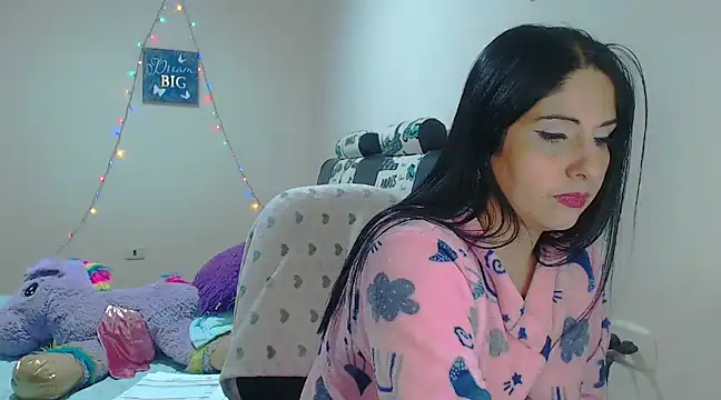 sahtlove1 online show from December 11, 2024, 3:02 am