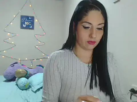 sahtlove1 online show from December 17, 2024, 1:07 am