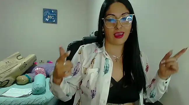 sahtlove1 online show from January 9, 2025, 2:43 am