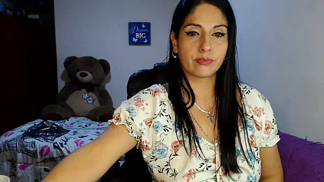 sahtlove1 online show from October 9, 2025, 1:14 am