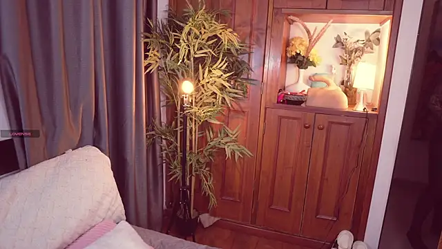 Lucy fit online show from September 17, 2025, 10:06 am