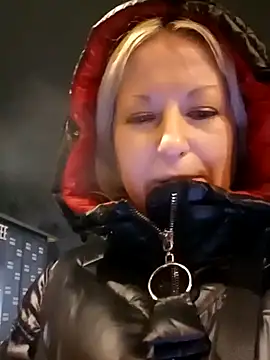 Snapshot of Arina_smiles chatting on January 31, 2025, 7:18 pm Arina smiles online show from January 31, 2025, 7:18 pm