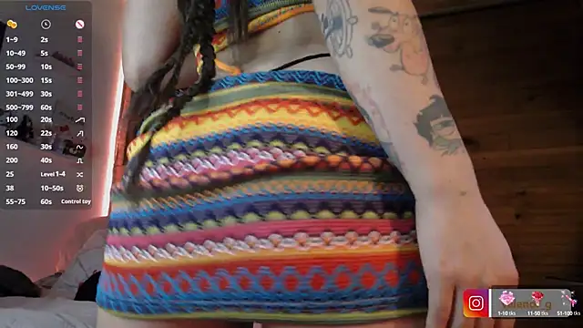 valenor  online show from February 6, 2025, 6:08 am