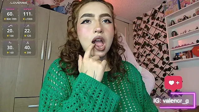 valenor  online show from March 12, 2026, 3:12 am