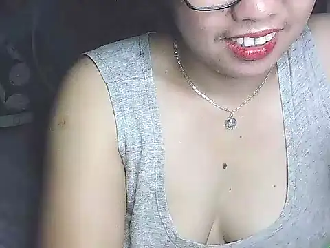 Snapshot of lovely_samxxx24 chatting on January 11, 2025, 8:33 am lovely samxxx24 online show from January 11, 2025, 8:33 am