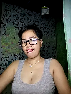 Snapshot of lovely_samxxx24 chatting on February 8, 2025, 7:49 pm lovely samxxx24 online show from February 8, 2025, 7:49 pm